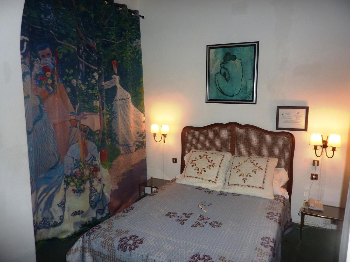 Hotel Du Fiacre Carpentras Pokoj fotografie